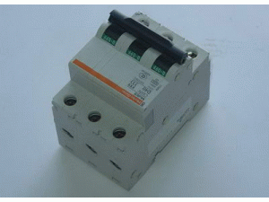 瀘西工礦機電供應站